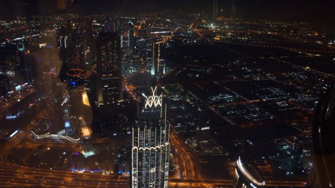 Ausblick vom Burj Khalifa auf Dubai