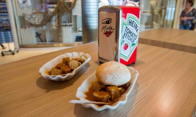 Die beste Currywurst auf den Weltmeeren