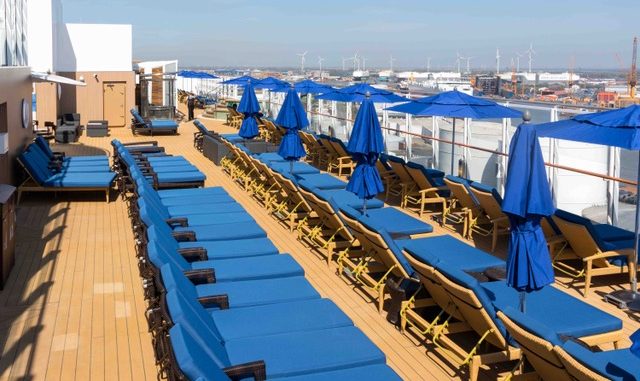 Der exklusive Deckbereich Vibe Beach Club