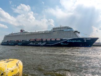 Die Mein Schiff 1 in Hamburg