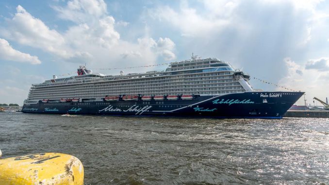 Die Mein Schiff 1 in Hamburg