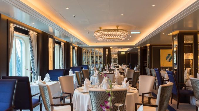 Das frisch renovierte Britannia Club Restaurant ist elegant und modern