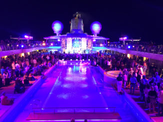 Pool Party an Bord der Mein Schiff 3