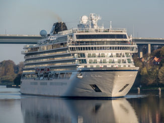 Viking Sky im Nord-Ostsee-Kanal