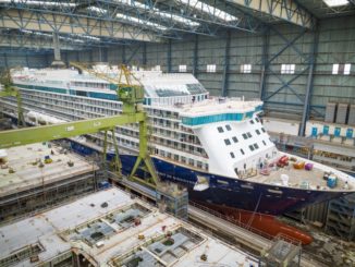 Spirit of Discovery in der Baudockhalle. Foto: Meyer Werft/ Michael Wessels