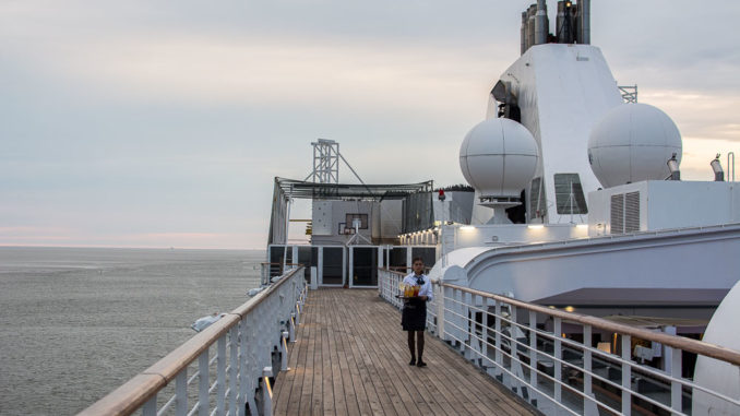 Teakdecks auf der Vasco da Gama