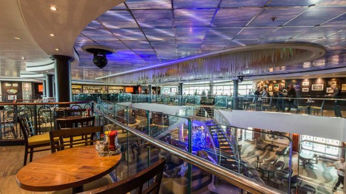 O'Sheehan's und Atrium der Norwegian Pearl