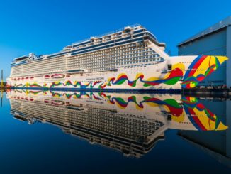 Die Norwegian Encore im Werfthafen der Meyer Werft. Foto: Ingrid Fiebak-Kremer