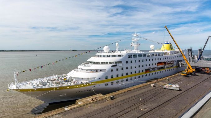 MS Hamburg in Bremerhaven