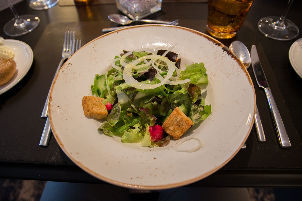 Grüner Salat zur Vorspeise