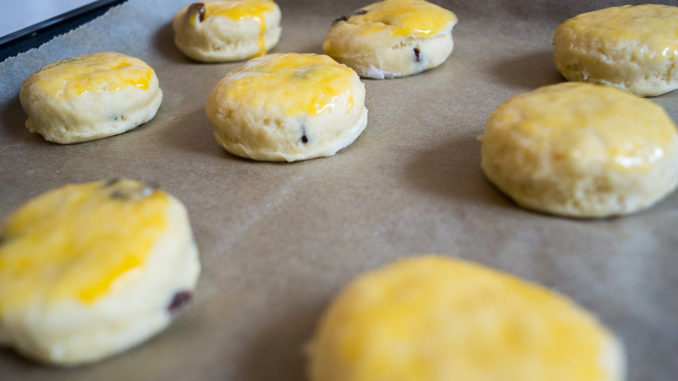 Die Scones können nun in den Ofen wandern