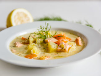 Finnische Lachssuppe Lohikeitto selbstgemacht