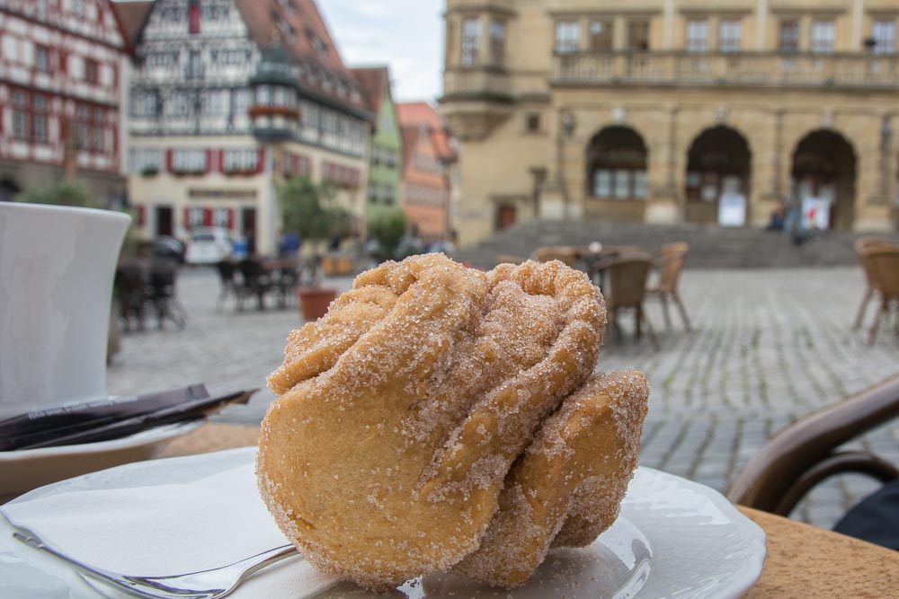 Schneeballen sind eine Rothenburger Spezialität