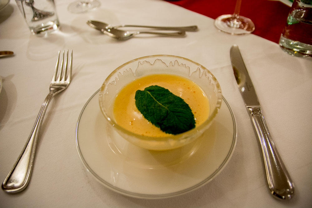 Mangosorbet mit Prosecco