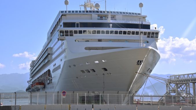 MSC Opera, ein Schwesterschiff der MSC Lirica